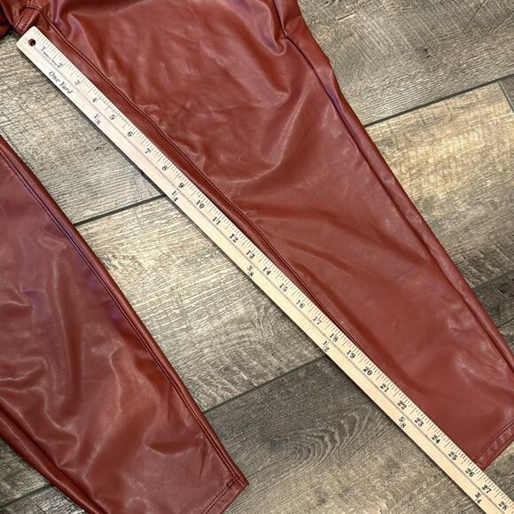 NWT Torrid Women's Sky High Skinny Faux Leather High Rise Pant Size 16 - Picture 5 of 9
